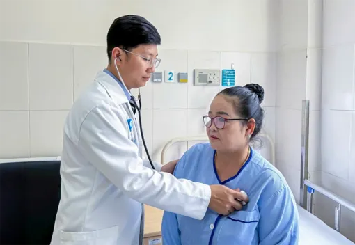 Can thiệp chữa khỏi chứng hay bị ngất xỉu của bệnh nhân rối loạn nhịp tim