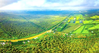 Tương lai nhìn từ “lá phổi xanh” Lung Ngọc Hoàng