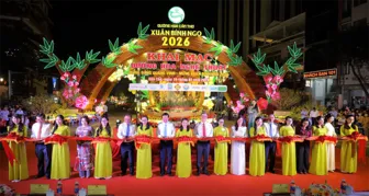Khai mạc Đường hoa nghệ thuật Cần Thơ Xuân Bính Ngọ 2026 Khai mạc Đường hoa nghệ thuật Cần Thơ Xuân Bính Ngọ 2026