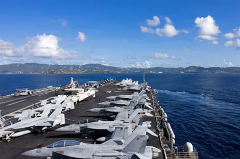 Mỹ điều tàu sân bay thứ hai đến Trung Đông