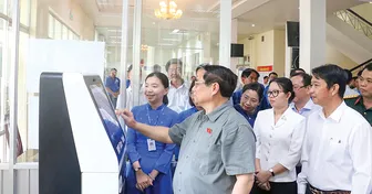 Chung sức xây dựng chính quyền thân thiện gần dân, sát dân, vì dân phục vụ