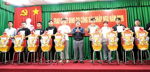 Vững bước lên đường nhập ngũ