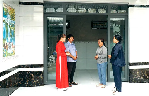 Đón xuân đầm ấm, nghĩa tình