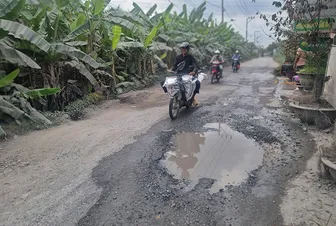 Người dân mong chờ tuyến đường Huyện lộ 4 sớm được thi công