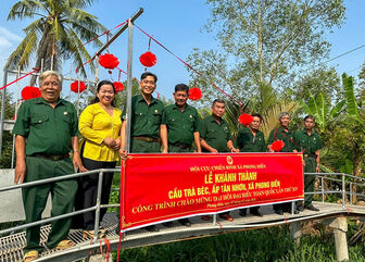 អតីត​យុទ្ធ​ជន​អនុ​វត្ត​ទម្រង់​ សំ​ណង់​និង​ការ​ងារ​ចំ​នួន​១៦២ អប​អរ​សា​ទរ​ការ​បោះ​ឆ្នោត​តំ​ណាង​រដ្ឋ​សភា​នីតិ​កាល​ទី​១៦ និង​ក្រុម​ប្រឹក្សា​ប្រ​ជា​ជន​គ្រប់​ថ្នាក់