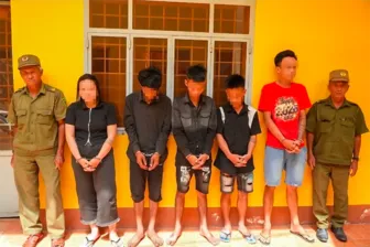 Bị bắt vì tổ chức cho người khác sử dụng ma túy