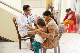 វេជ្ជ​បណ្ឌិត​គំរូ​ថែ​ទាំ​សុខ​ភាព​ដំ​បូង​ជូន​ប្រ​ជា​ជន​