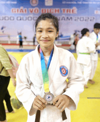 កី​ឡា​កា​រិនី​យូដូ​ជន​ជាតិ​ខ្មែរ​ពោរ​ពេញ​ដោយ​ក្តី​សង្ឃឹម​