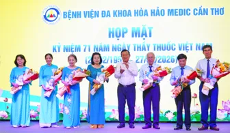 Bệnh viện Đa khoa Hòa Hảo - Medic Cần Thơ họp mặt kỷ niệm Ngày Thầy thuốc Việt Nam