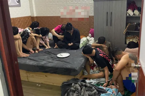 Công an phường Hưng Phú triệt phá điểm sử dụng trái phép chất ma túy, phát hiện 10 đối tượng dương tính