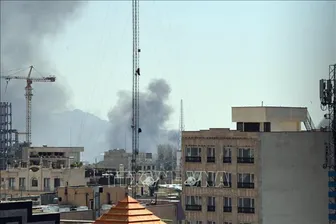 Israel tiếp tục không kích quy mô lớn nhằm vào Iran và Lebanon