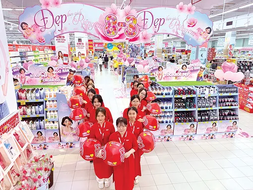 Các siêu thị thực hiện nhiều ưu đãi dịp 8-3