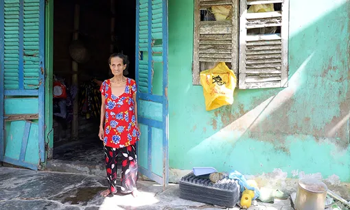 Tuổi già neo đơn, bệnh tật