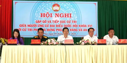 Những người ứng cử đại biểu Quốc hội khóa XVI tiếp xúc cử tri phường Hưng Phú, Cái Răng và An Bình