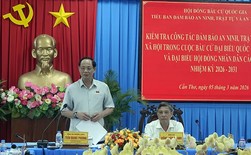 Phó Chủ tịch Quốc hội Trần Quang Phương kiểm tra công tác chuẩn bị bầu cử tại TP Cần Thơ