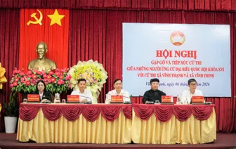 Những người ứng cử đại biểu Quốc hội khóa XVI tiếp xúc cử tri các xã Vĩnh Thạnh, Vĩnh Trinh, Thạnh Quới và và Thạnh An