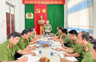 Kiểm tra công tác đảm bảo an ninh trật tự phục vụ bầu cử