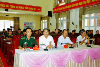 កងទ័ពការពារព្រំដែនទីក្រុងកឹងធើ ចាត់តាំងពិធីបើកប្រឡងភាសាជនជាតិភាគតិច