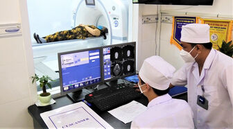 ការ​ផ្លាស់​ប្ដូរ​ឌីជី​ថល​ក្នុង​ការ​ពិ​និត្យ​និង​ព្យា​បាល​ជំងឺ​