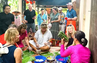 Văn hóa địa phương kết nối du khách quốc tế