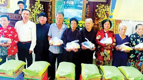 Tín đồ Phật giáo Hòa Hảo chấp hành tốt chủ trương của Đảng, chính sách và pháp luật của Nhà nước