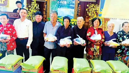 Tín đồ Phật giáo Hòa Hảo chấp hành tốt chủ trương của Đảng, chính sách và pháp luật của Nhà nước