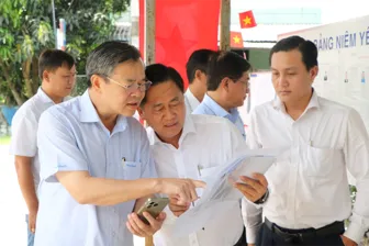 Chuẩn bị đầy đủ cơ sở vật chất tại các khu vực bỏ phiếu để cử tri tham gia bầu cử dân chủ và đúng pháp luật