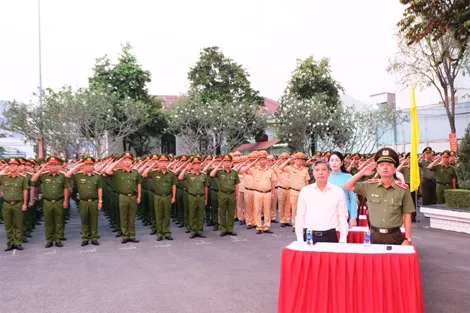 Công an TP Cần Thơ bầu cử sớm để tập trung thực hiện nhiệm vụ