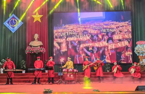 “Văn hóa, xã hội và nhân văn hướng đến phát triển bền vững”