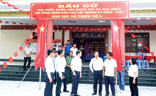 Sôi nổi khí thế ngày hội toàn dân