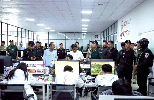 Dân Mỹ thiệt hại 119 tỉ USD mỗi năm vì lừa đảo trực tuyến