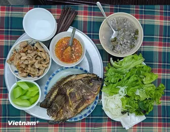 Thể lệ cuộc thi viết chủ đề “Bữa cơm gia đình ấm áp yêu thương”