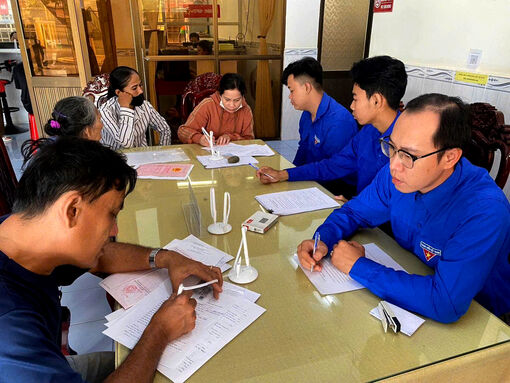 ពង្រីក​តួនា​ទី​របស់​យុវ​ជន​ក្នុង​ការ​ផ្លាស់​ប្ដូរ​ឌី​ជី​ថល