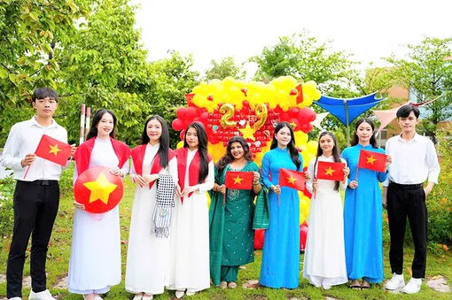 Sinh viên tự tin hội nhập