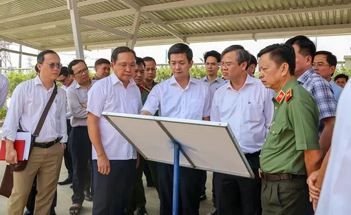 Đẩy nhanh tiến độ khu công nghiệp VSIP Cần Thơ và quan tâm đầu tư hạ tầng kết nối thông suốt, đồng bộ