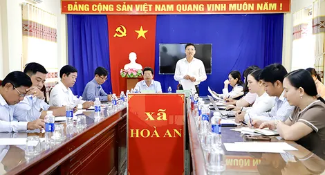 Kiểm tra công tác cho vay vốn giải quyết việc làm tại xã Hòa An