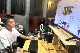 Khởi nghiệp từ đam mê âm nhạc