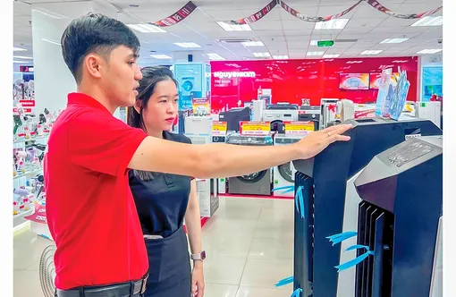 Thị trường điện lạnh “tăng nhiệt” mùa nắng nóng