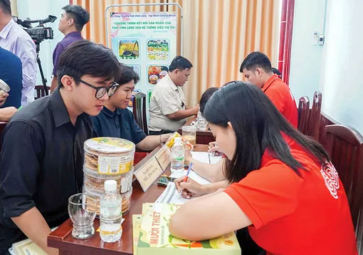 Kết nối sản phẩm OCOP của tỉnh Vĩnh Long vào hệ thống siêu thị GO!