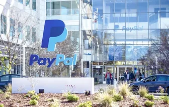 Trí thức trước nỗi lo mất việc vì AI