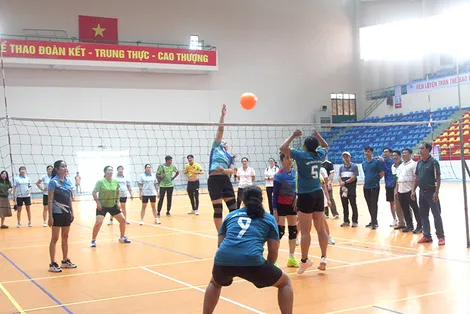 Hơn 200 VĐV tham dự hội thao Ngày truyền thống ngành Thể dục thể thao