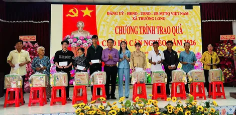 Phát huy dân chủ, vận động các nguồn lực chăm lo đời sống nhân dân