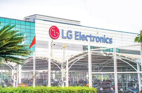 Việt Nam khẳng định vai trò là trung tâm sản xuất điện tử quan trọng trong khu vực