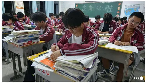 Trung Quốc giảm áp lực học hành cho học sinh