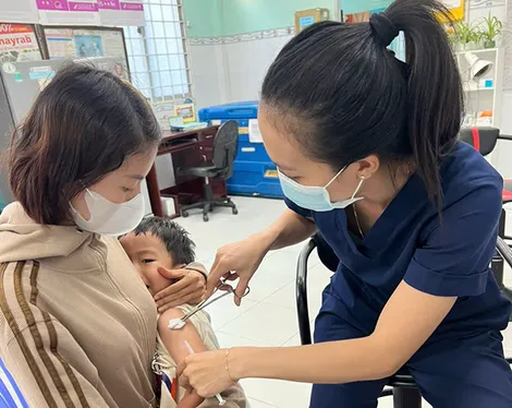 Chủ động đáp ứng nhu cầu tiêm ngừa viêm não mô cầu