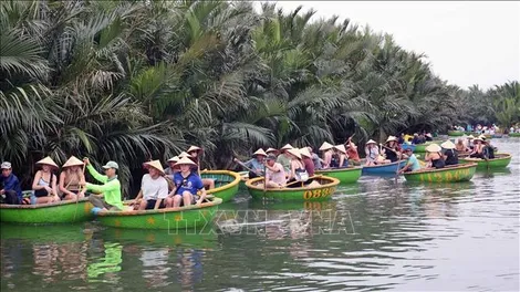 Du lịch Việt Nam 2026: Thích ứng để bứt phá