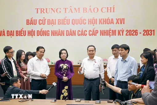 បន្ត​សុ​ពល​ភាព​ប្រើ​ប្រាស់​ប័ណ្ណ​អ្នក​សារ​ព័ត៌​មាន ដំ​ណាក់​កាល ២០២១​-២០២៥ រហូត​ដល់​ដាច់​ថ្ងៃ​ទី​៣០ ខែ​មិ​ថុនា ឆ្នាំ​២០២៦
