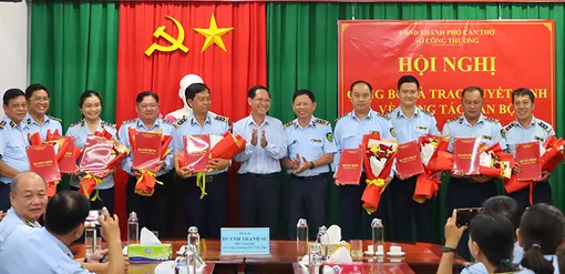 Công bố các quyết định về công tác cán bộ của Chi cục Quản lý thị trường TP Cần Thơ
