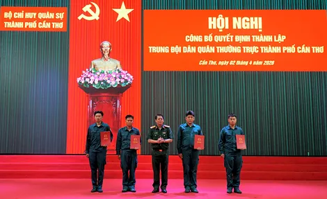 Bộ Chỉ huy Quân sự TP Cần Thơ thành lập Trung đội Dân quân thường trực thành phố