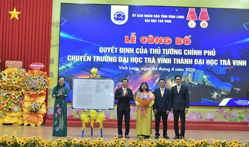 Công bố quyết định chuyển Trường Đại học Trà Vinh thành Đại học Trà Vinh